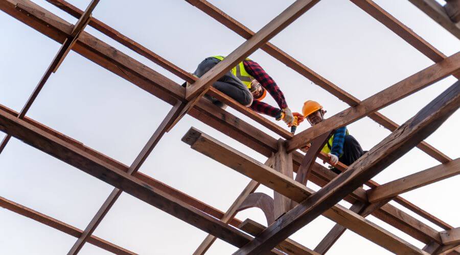 Professional gutter cleaning services in Corsica, SD